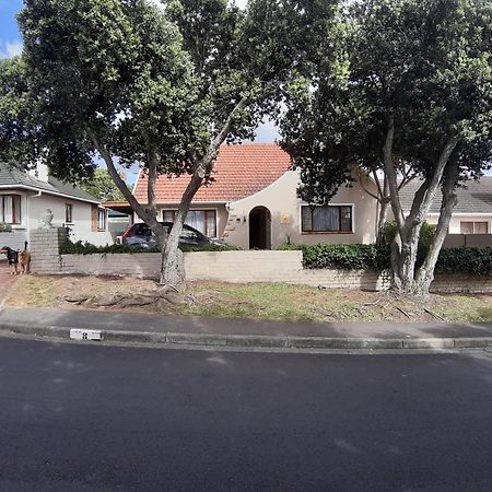 The Pool Cottage Fish Hoek Extérieur photo